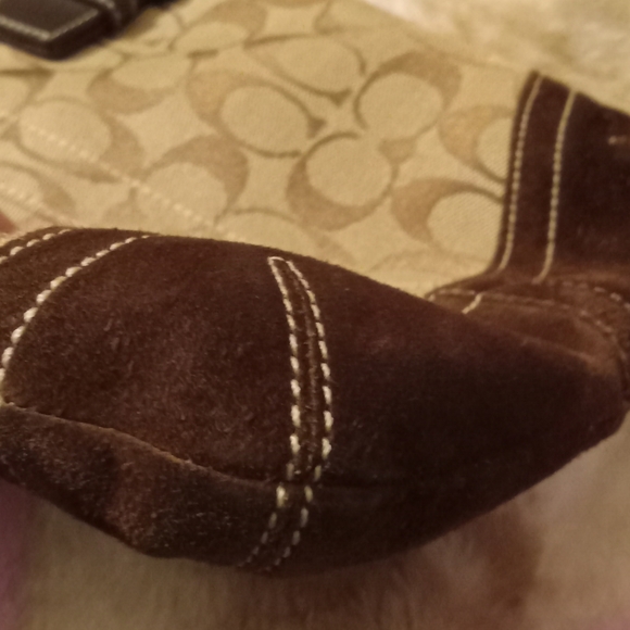 Vintage Coach Soho Brown Suede EUC Signature Slim Mini Buckle Shoulder Bag - Picture 6 of 11